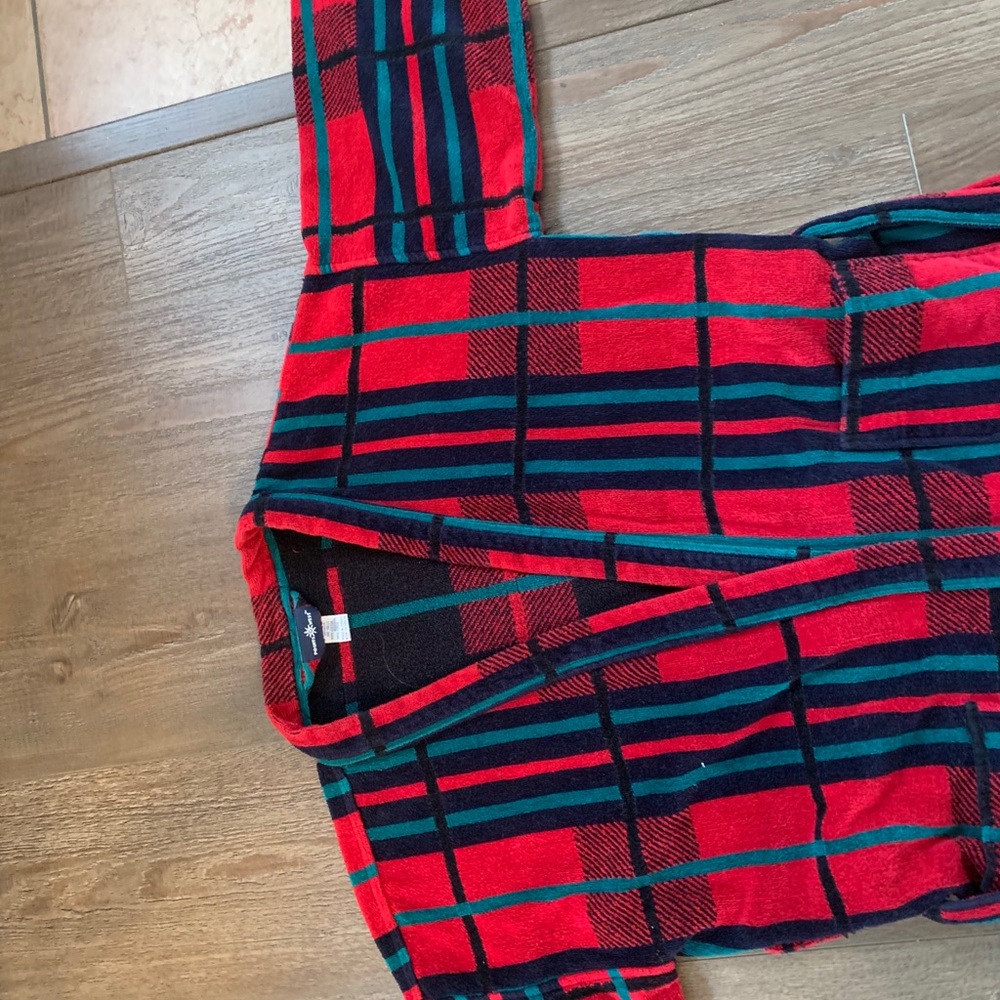 Robe - Picture 3 of 11